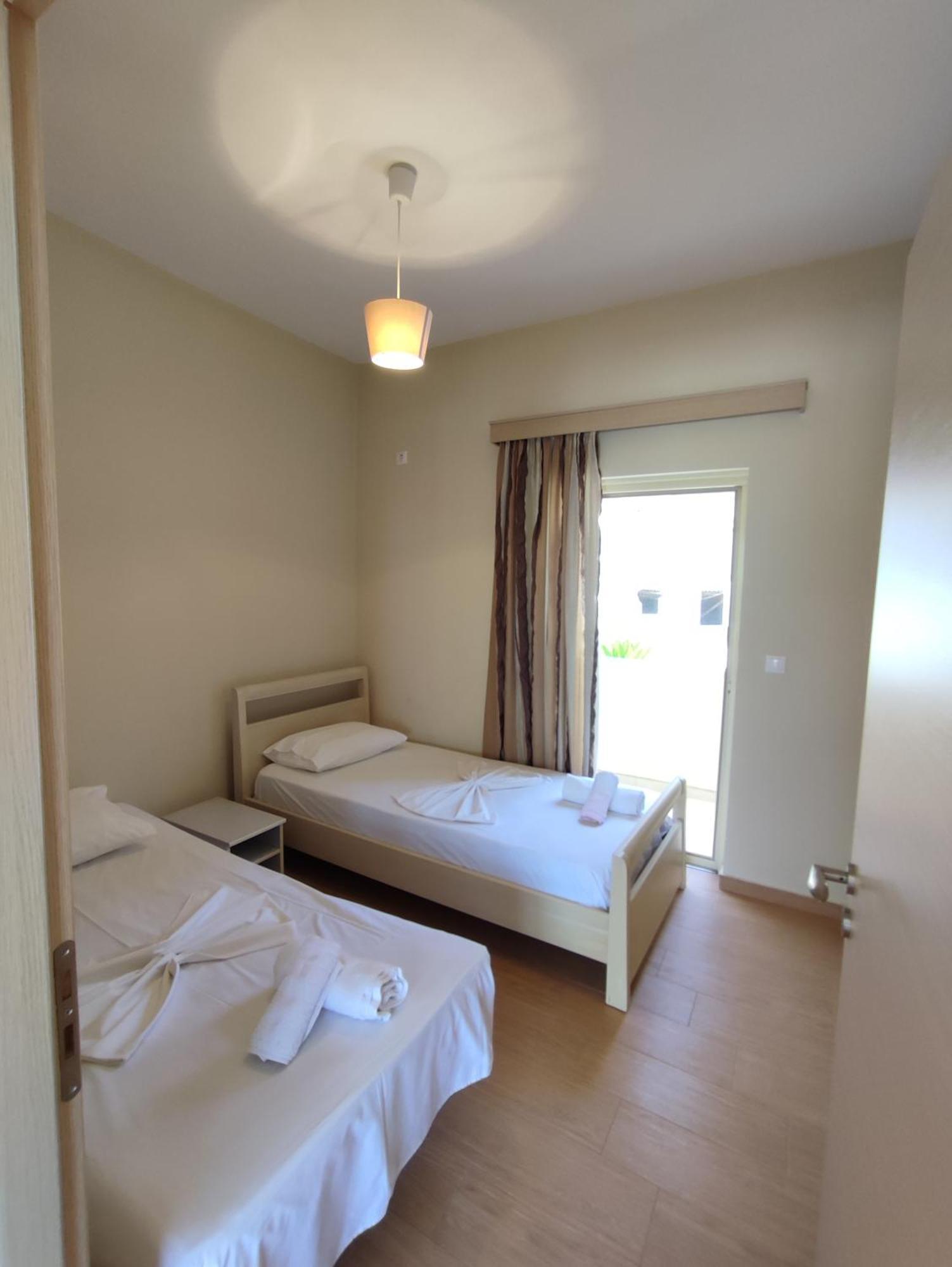 Cimi Apartments Sarande Ngoại thất bức ảnh